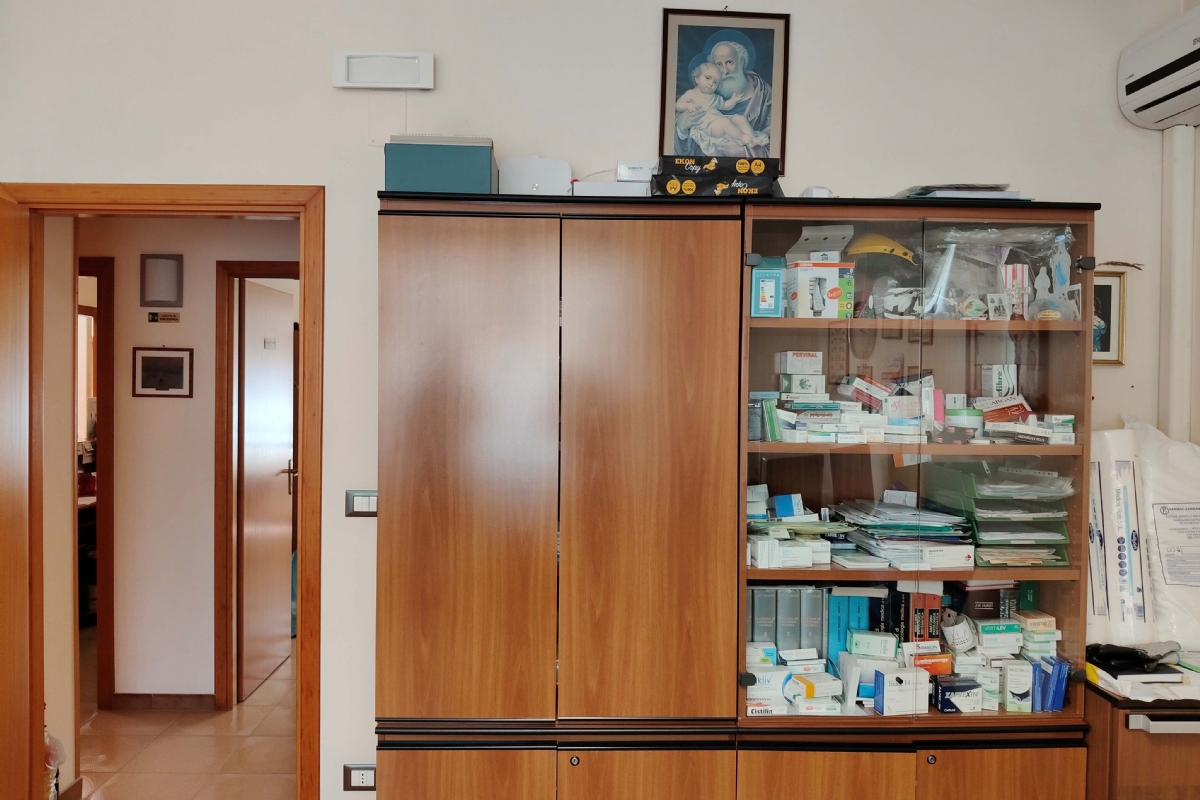 Bagheria (PA) in locazione ufficio funzionale e comodo nel cuore direzionale della città.